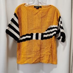 Yellow And Black Short Sleeve Sweater Tee top